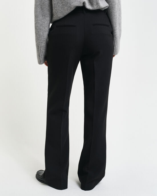 Pantaloni eleganti svasati slim fit