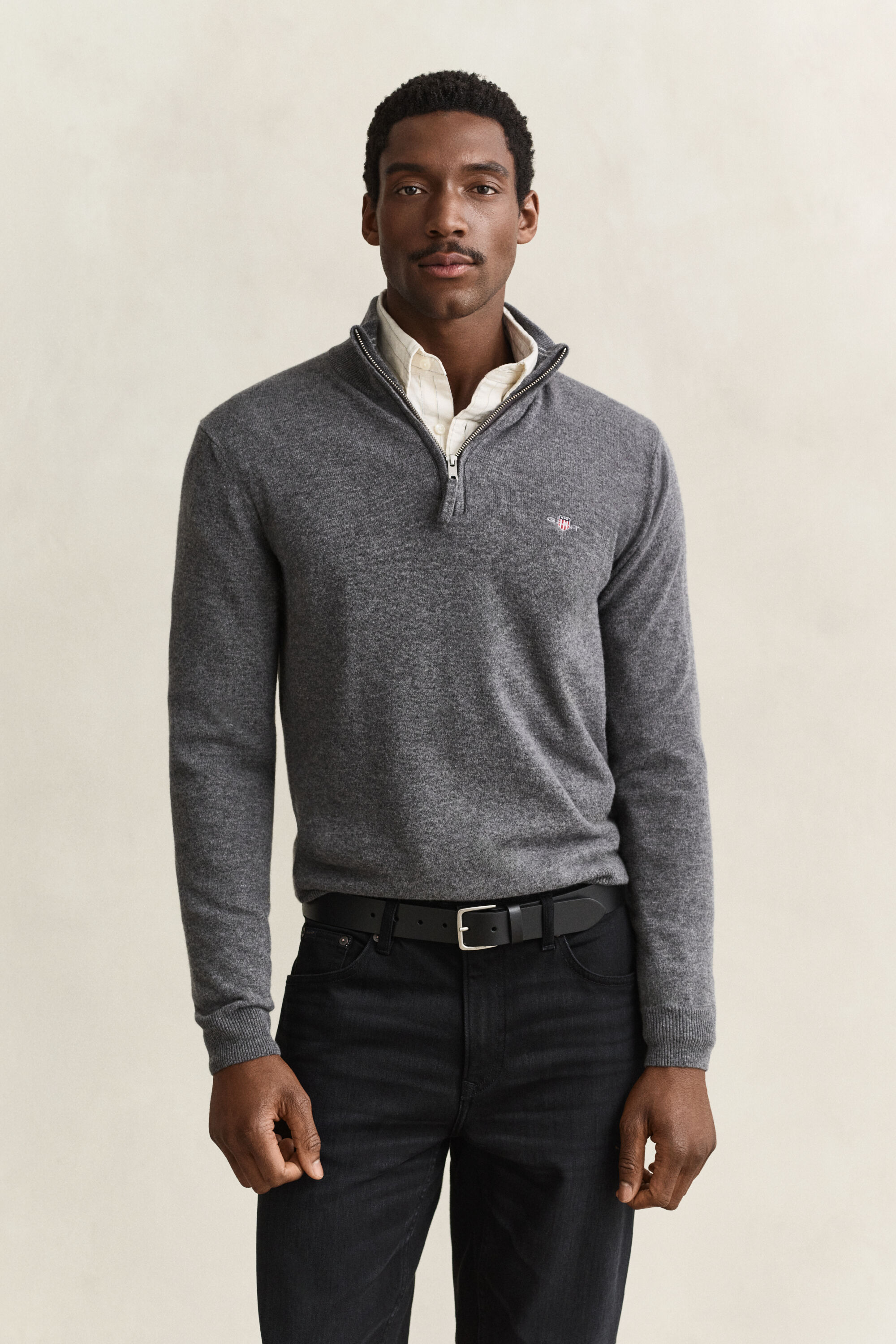 Maglia in lana d’agnello con zip corta