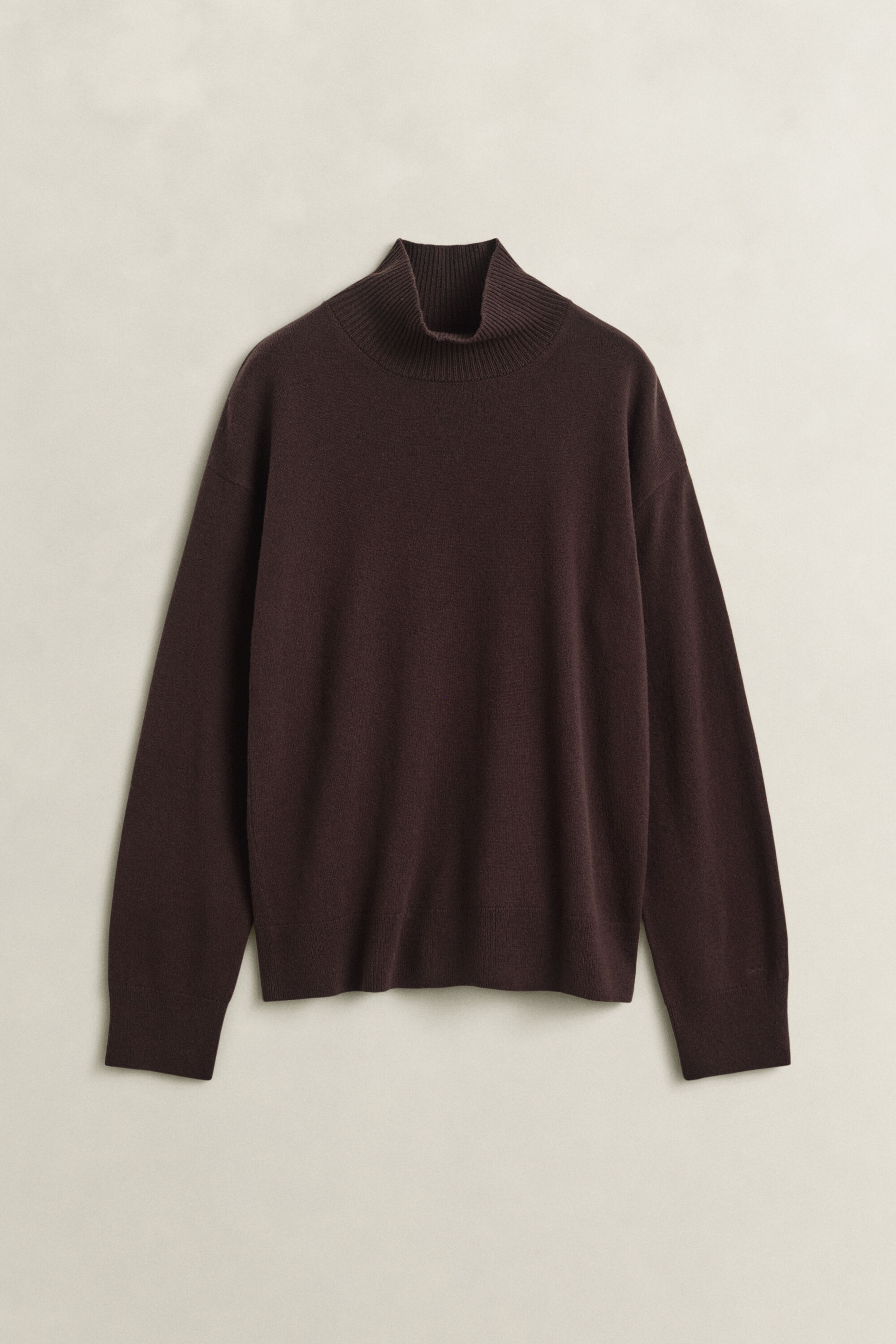 Maglia con finto collo alto in finissima lana d’agnello