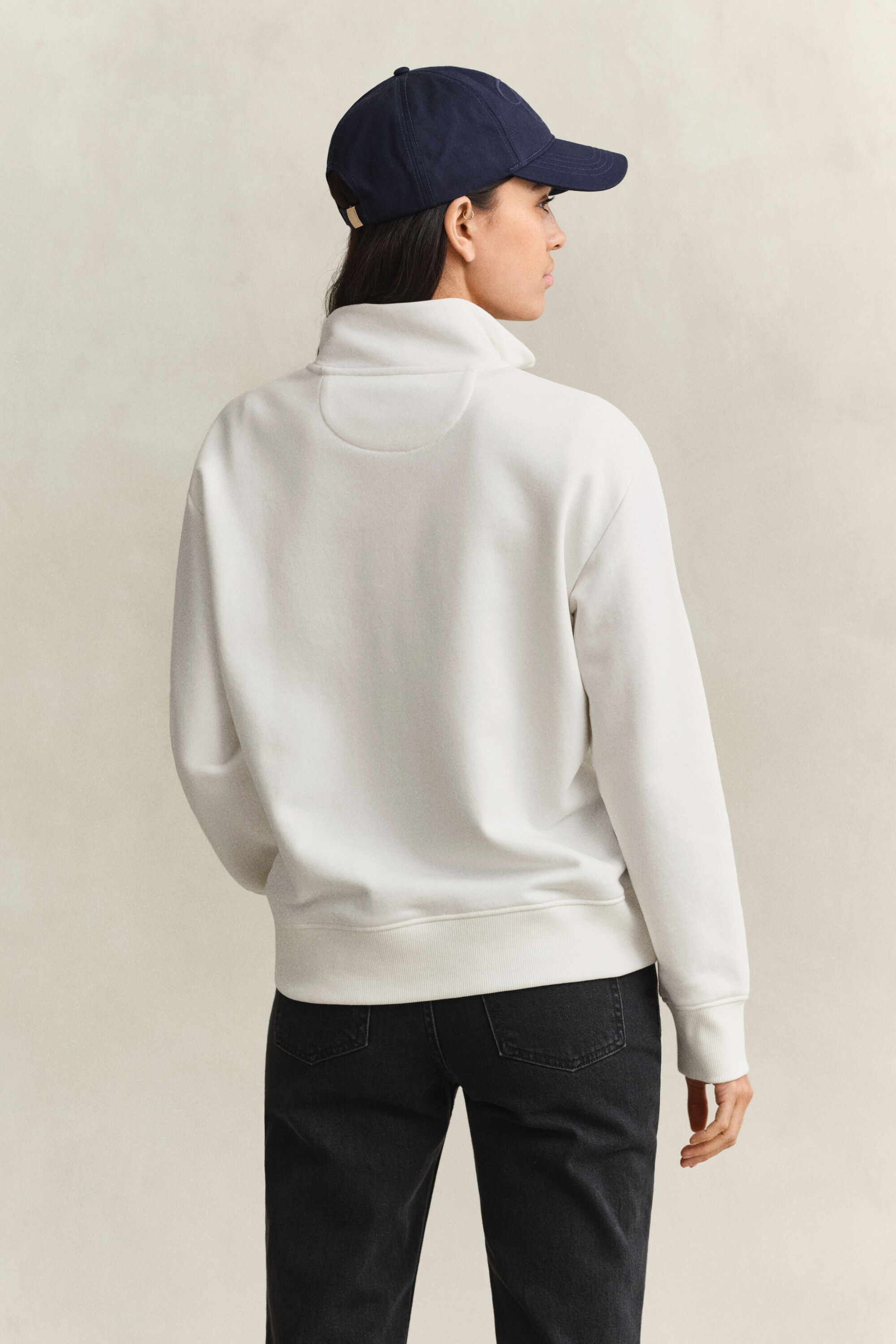 Felpa Shield con zip corta