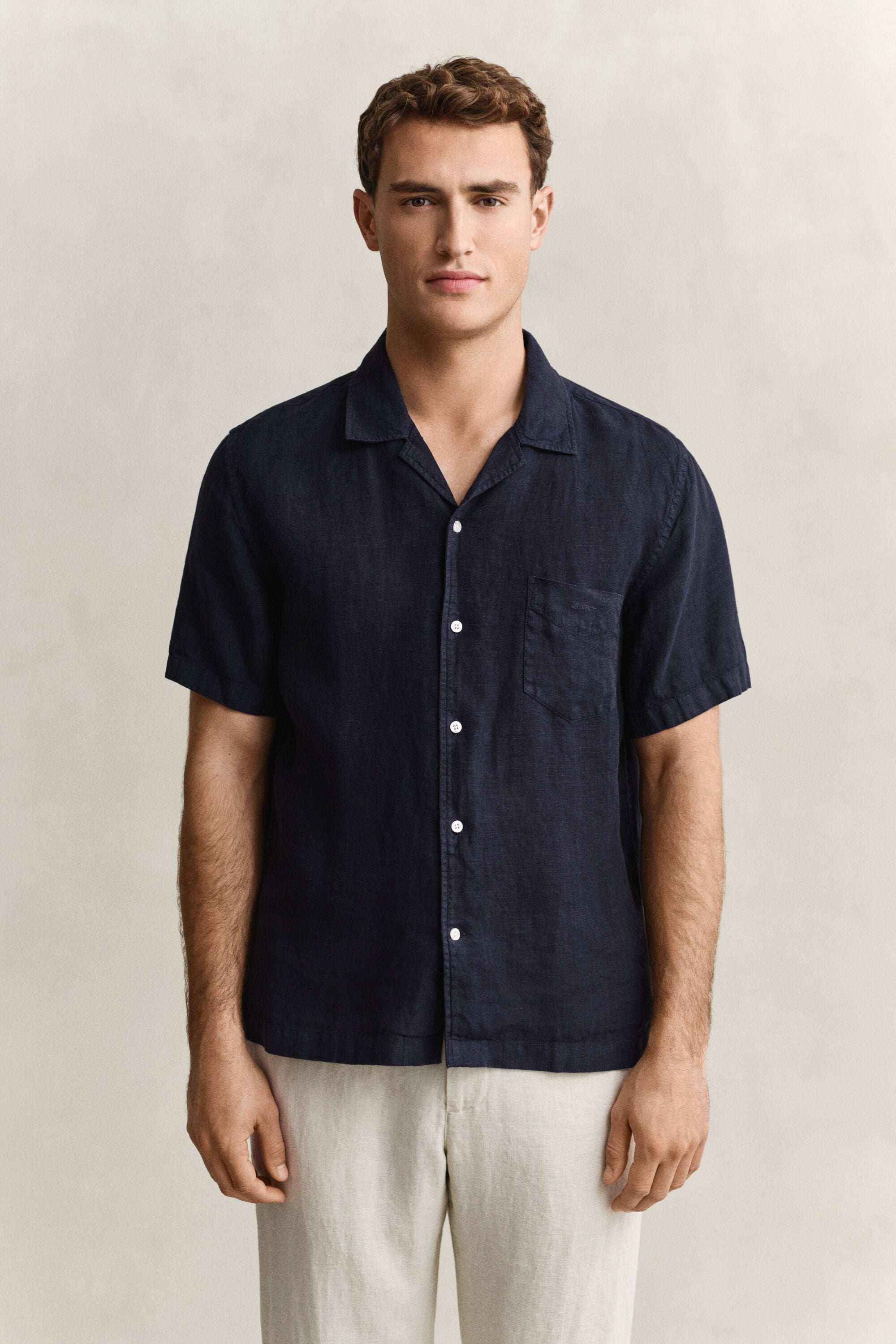 Camicia in lino a maniche corte