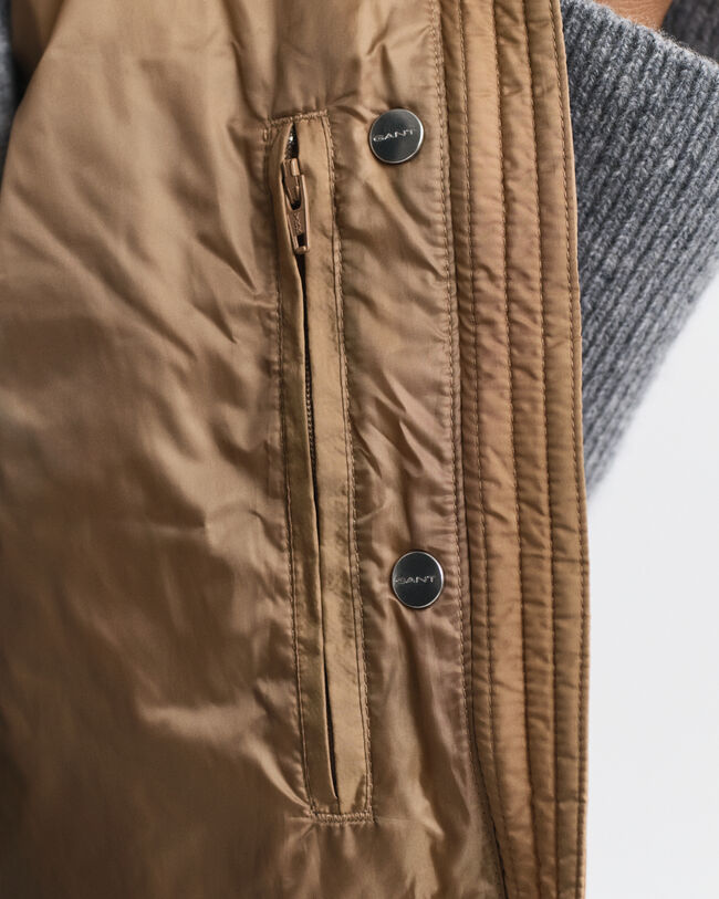 Smanicato leggero in piumino