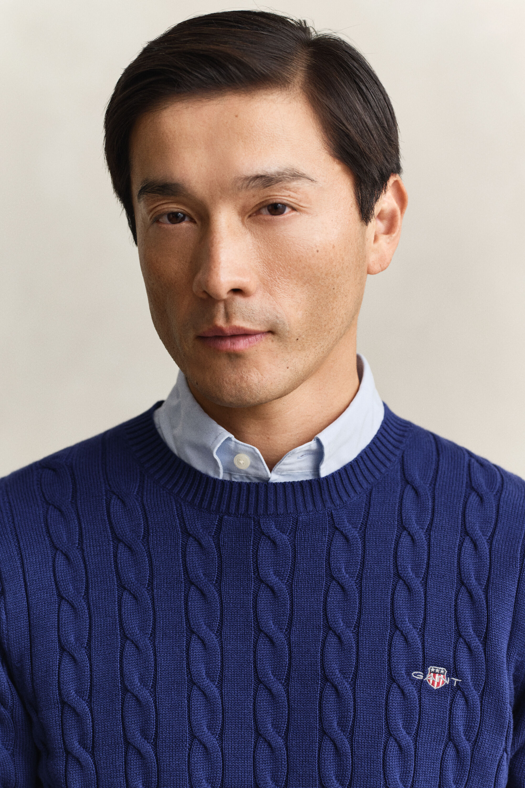 Maglia girocollo in cotone a trecce