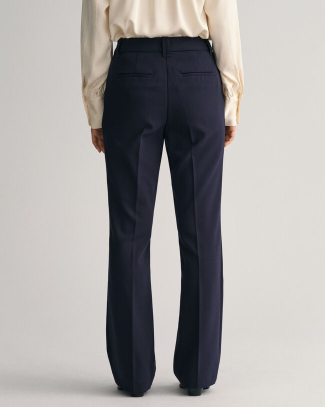 Pantaloni eleganti svasati slim fit