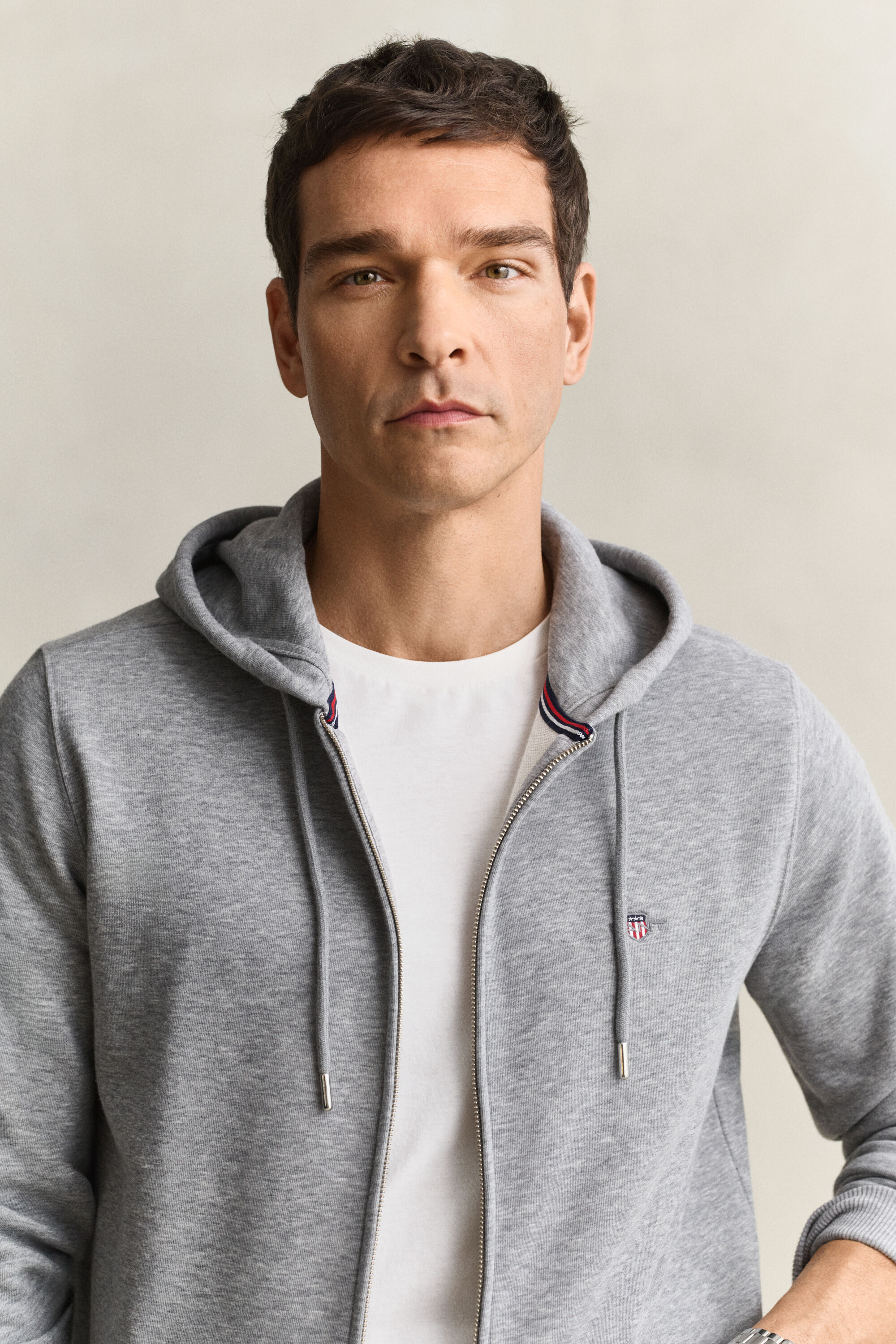 Felpa con cappuccio Shield con zip