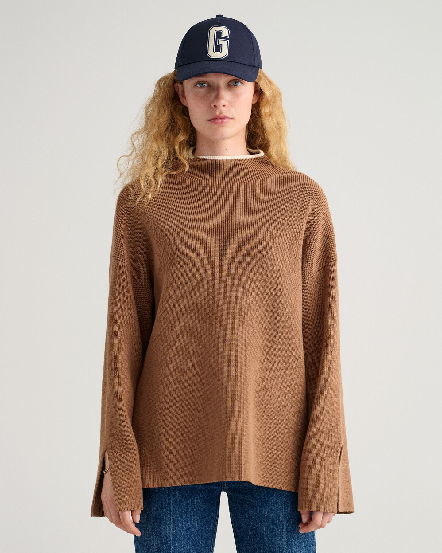 Maglia a coste accollata