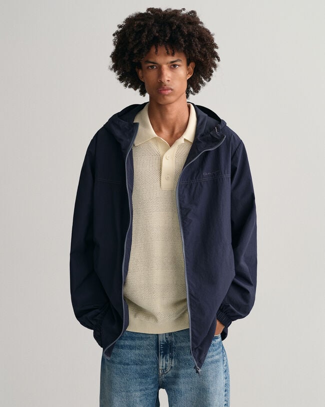 Giacca con cappuccio leggera