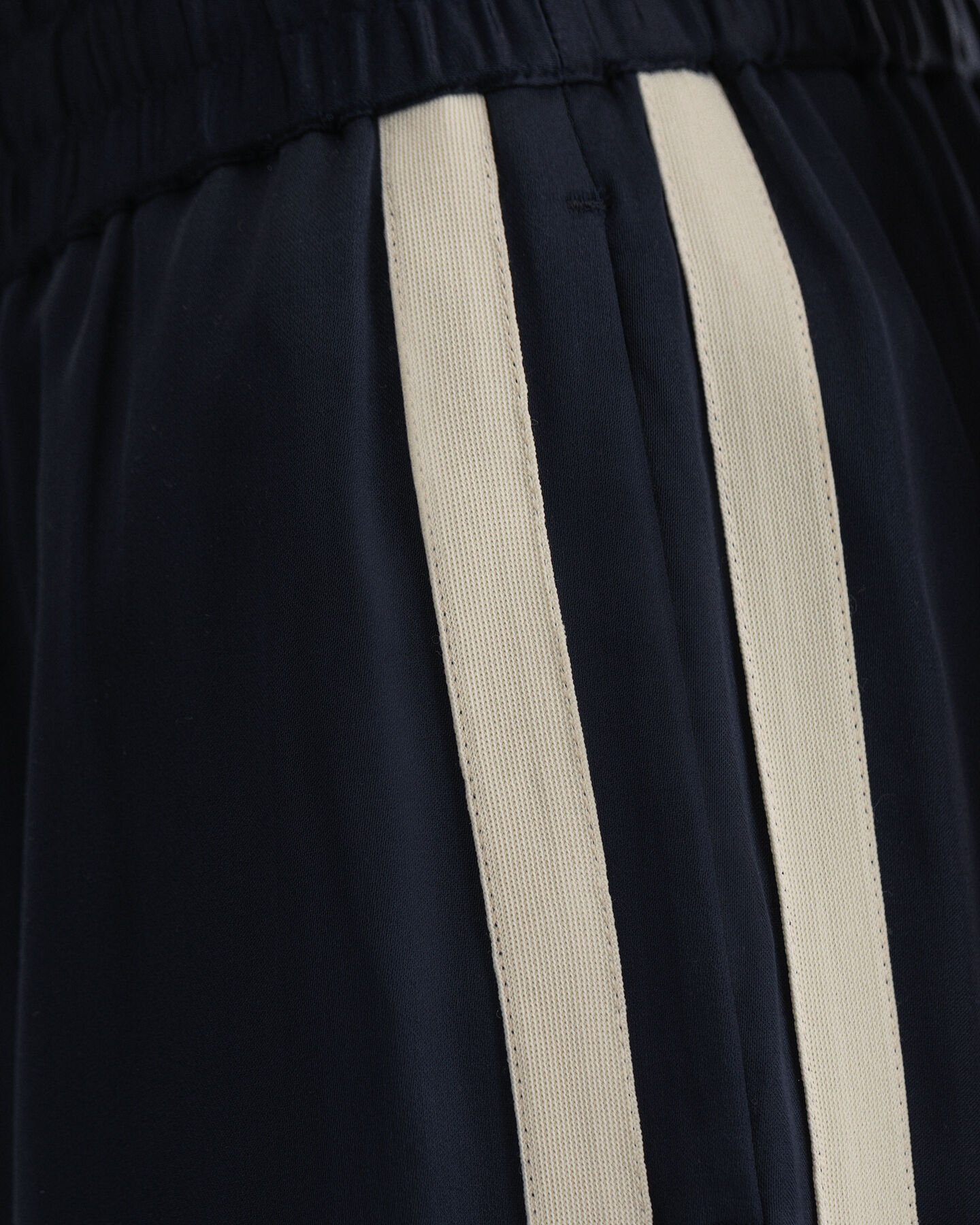 Pantaloni Pull-On in raso