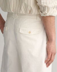 Pantaloncini chino in twill con pinces