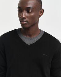 Maglia con scollo a V in finissima lana merino