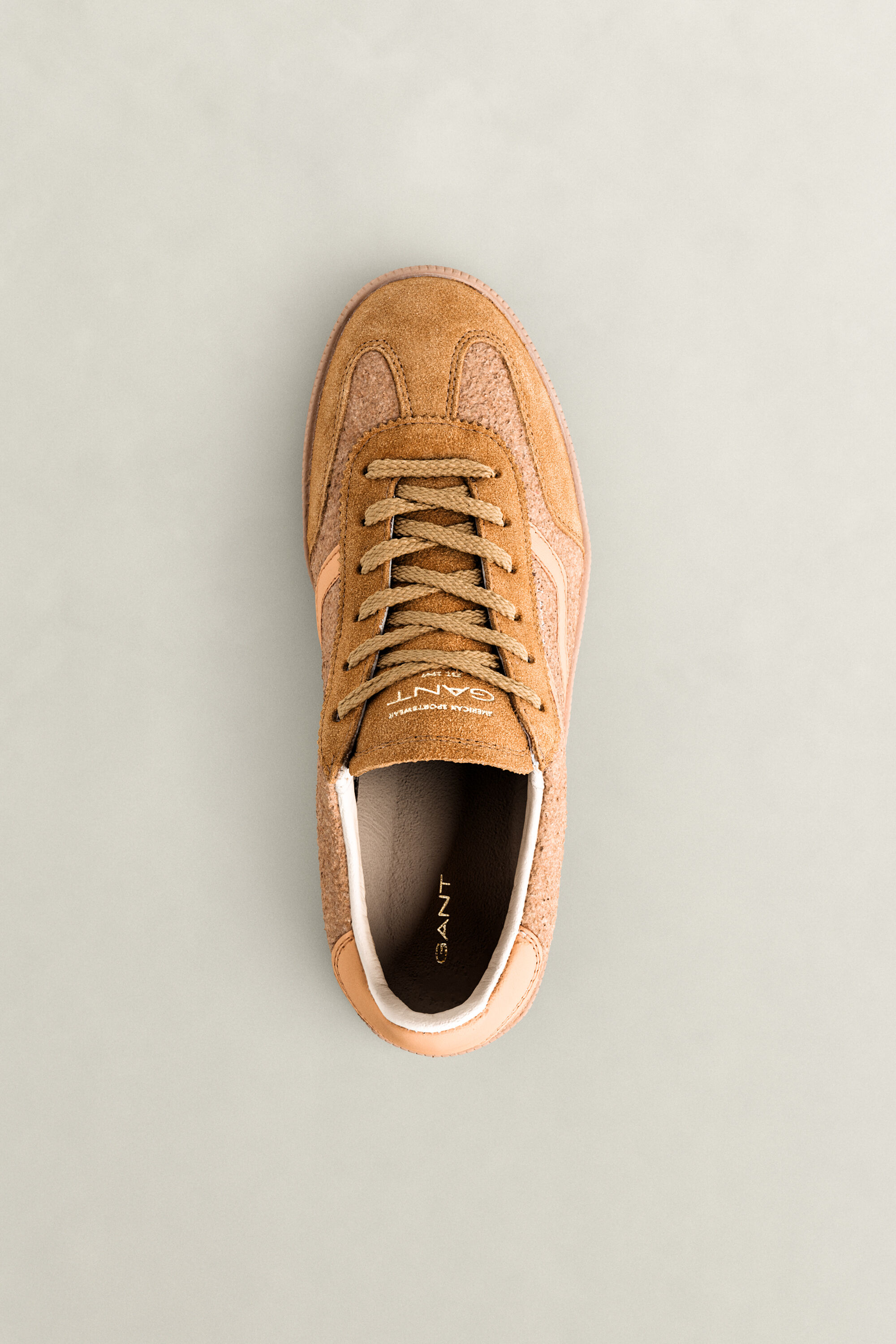 Sneakers Cuzima in camoscio e lana
