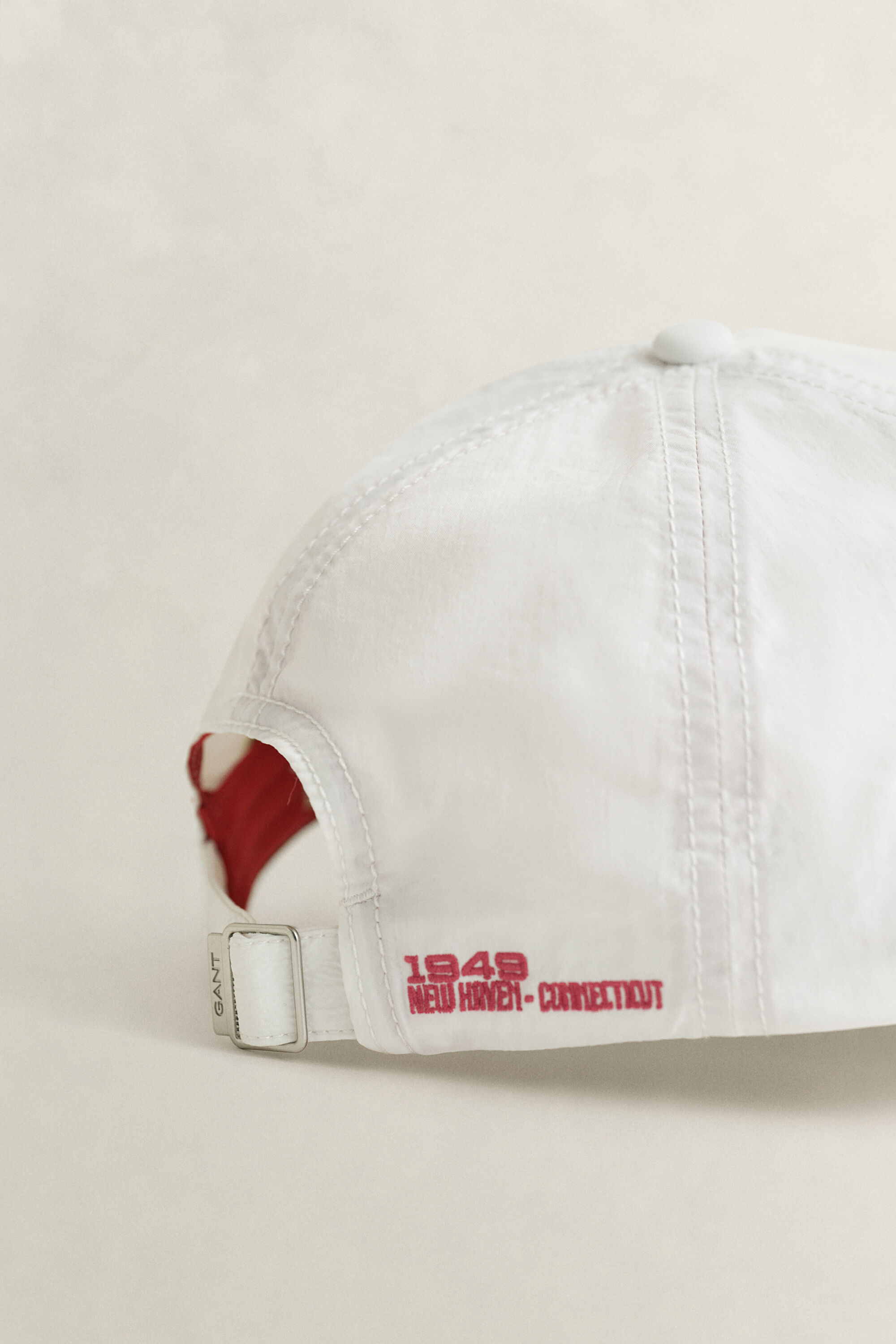 Cappellino effetto stropicciato Graphic