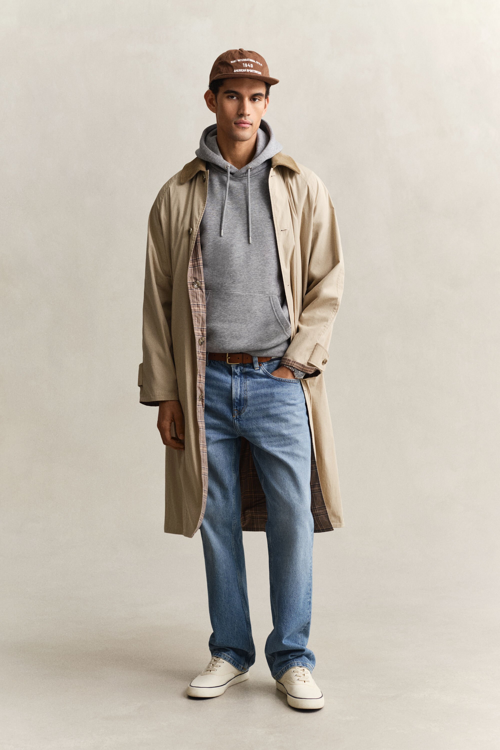 Felpa Shield con cappuccio