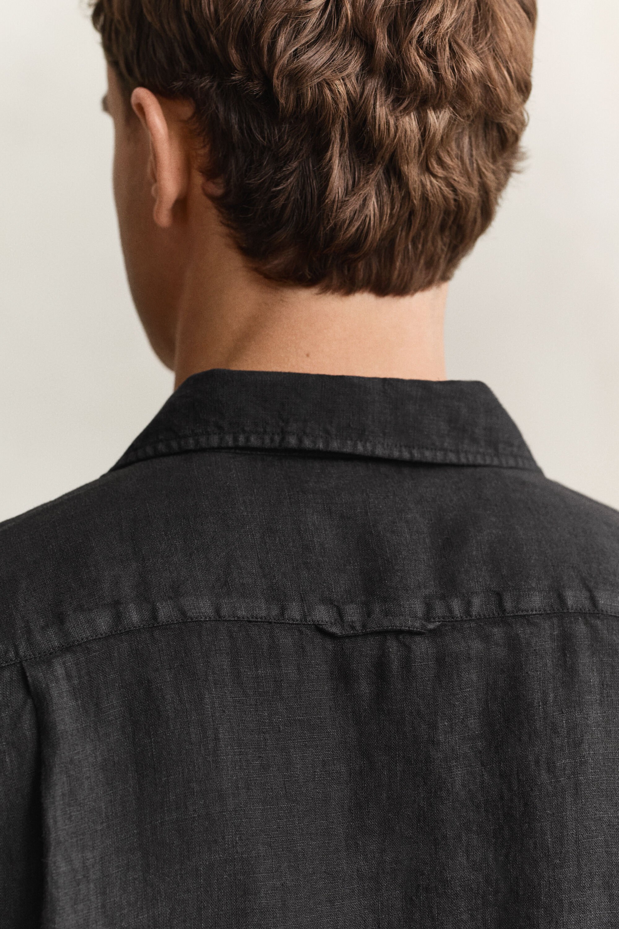 Camicia in lino a maniche corte