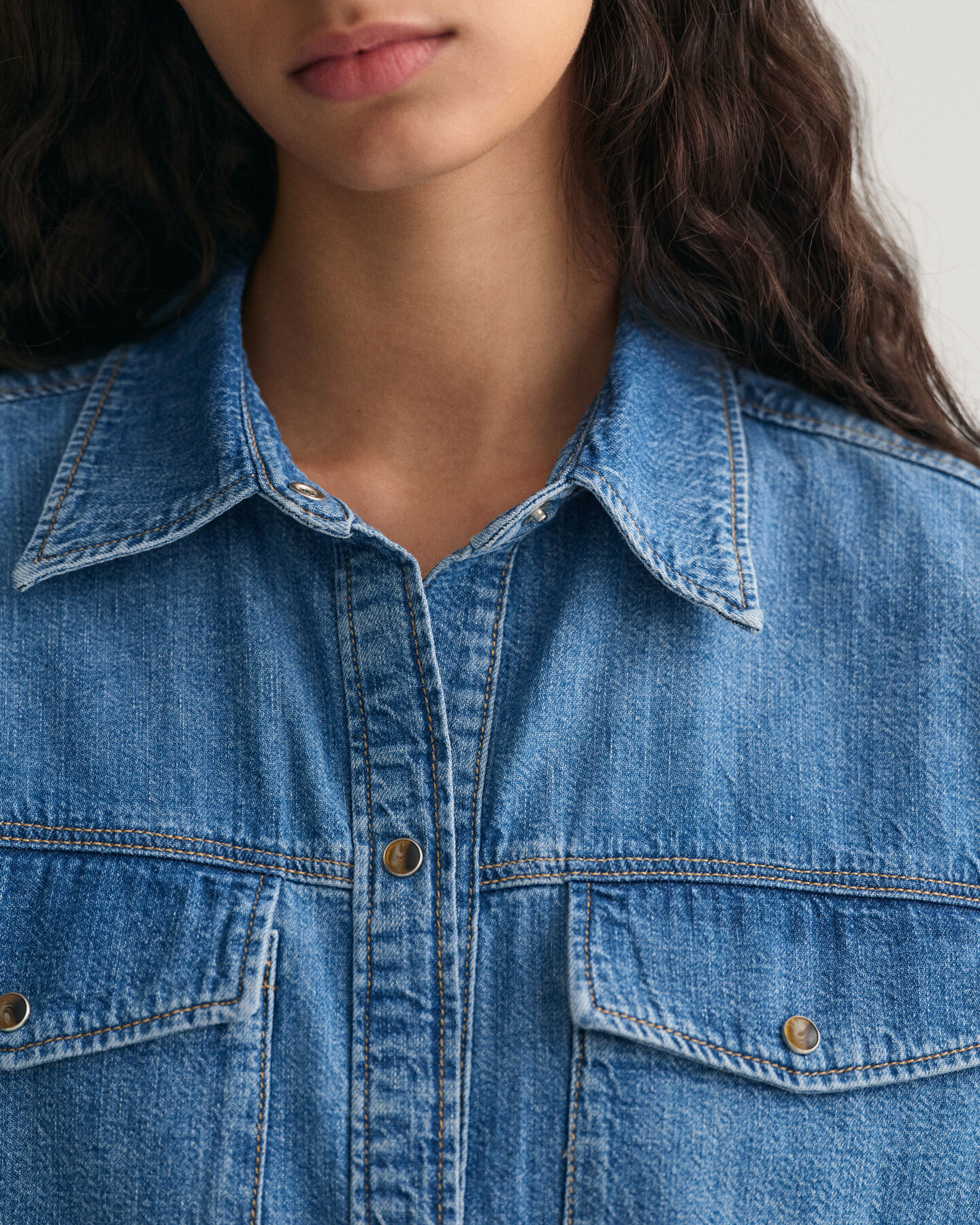 Abito chemisier in denim a maniche corte