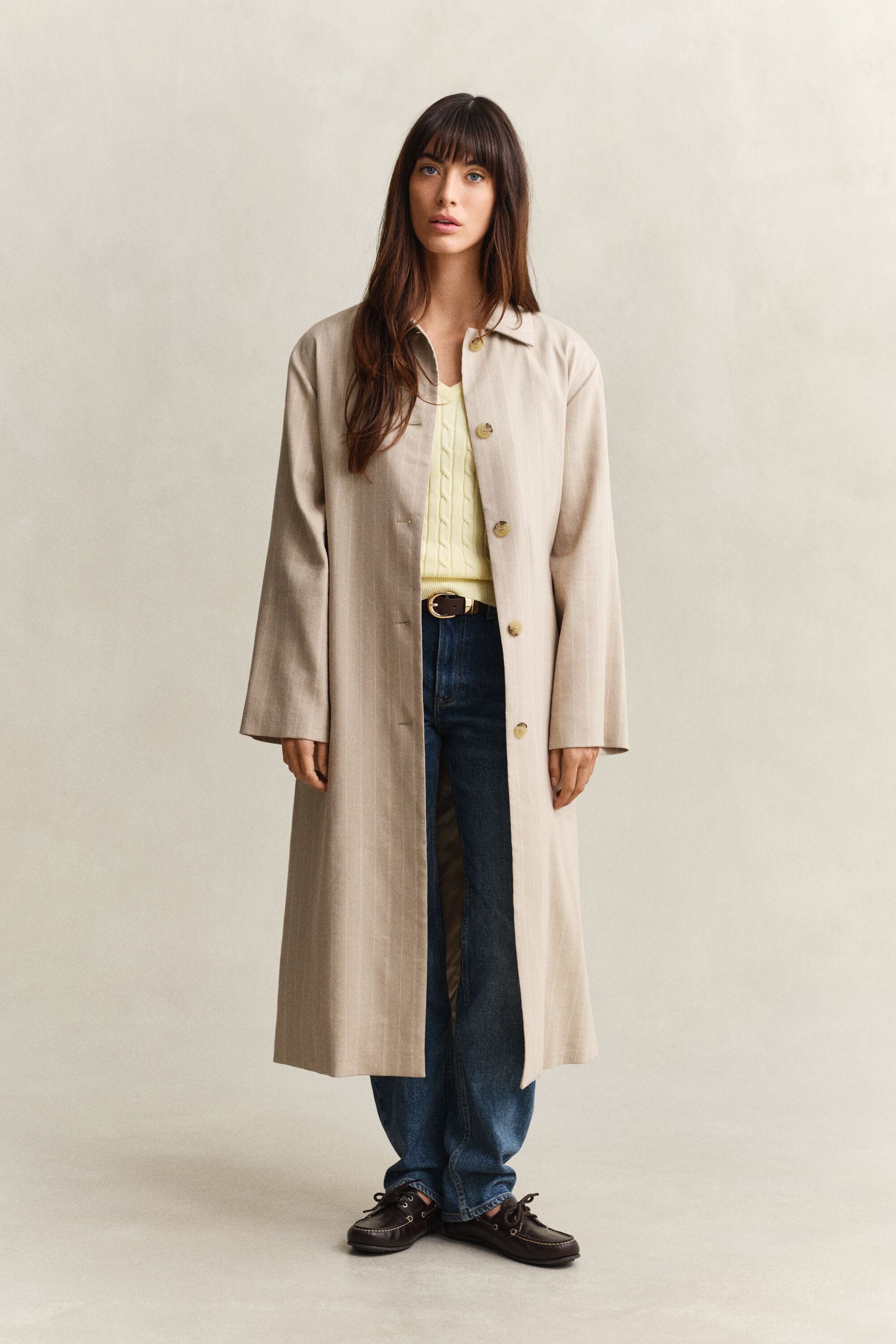 Maglia con scollo a V a trecce