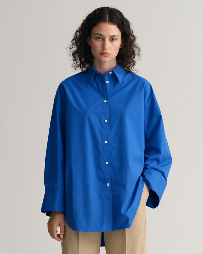 Camicia con polsini ampi e oversize fit