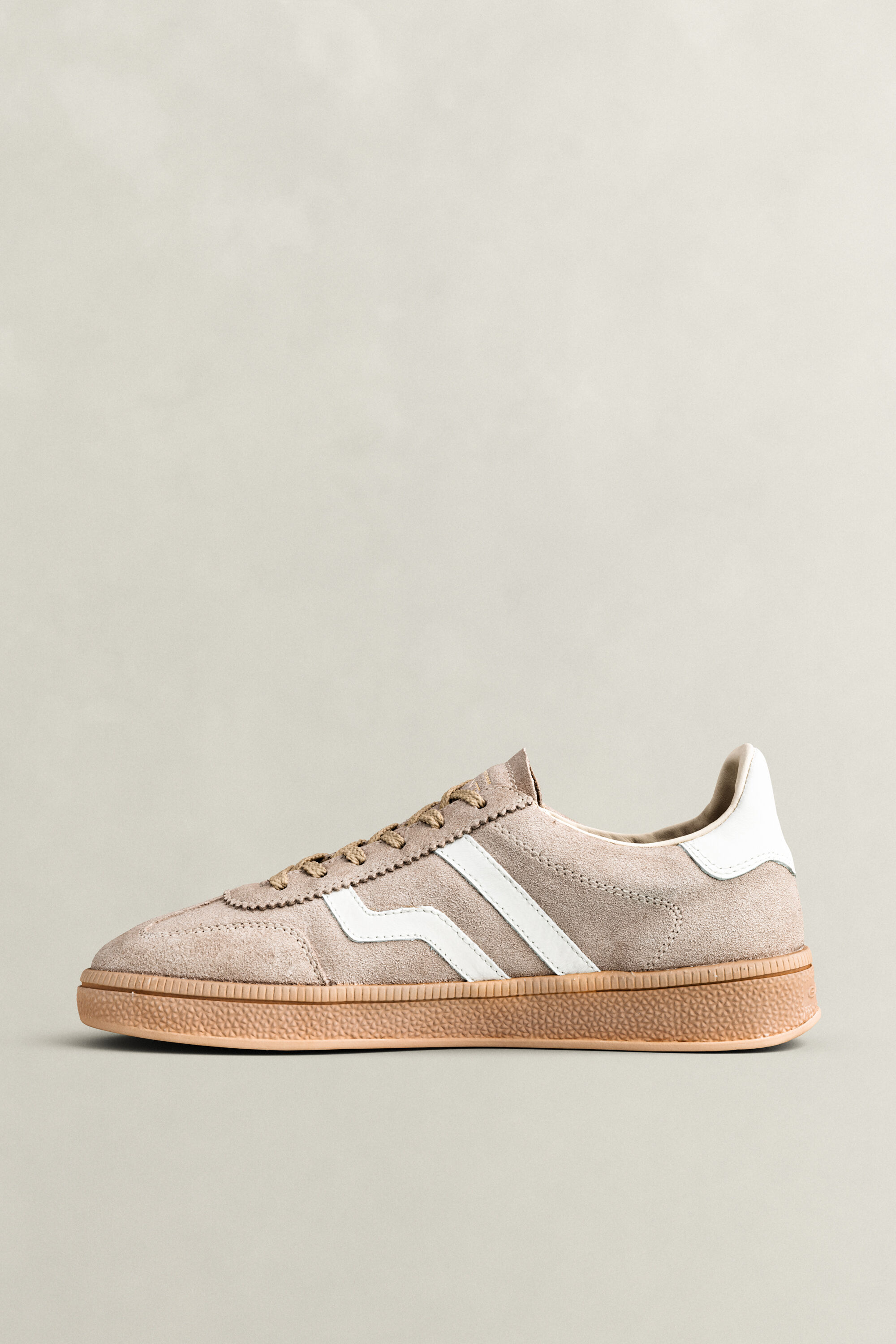 Sneakers Cuzima in camoscio