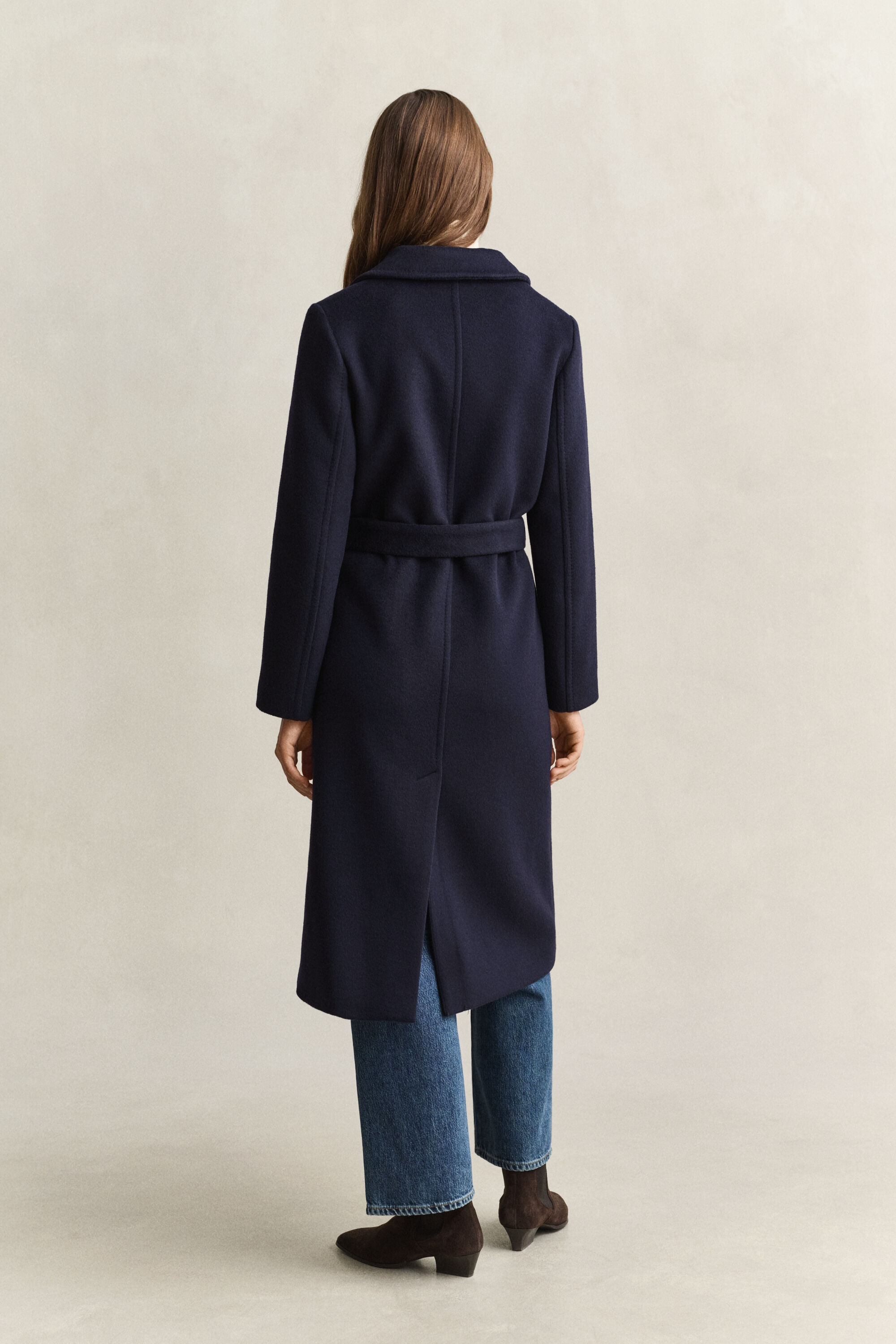 Cappotto con cintura in misto lana