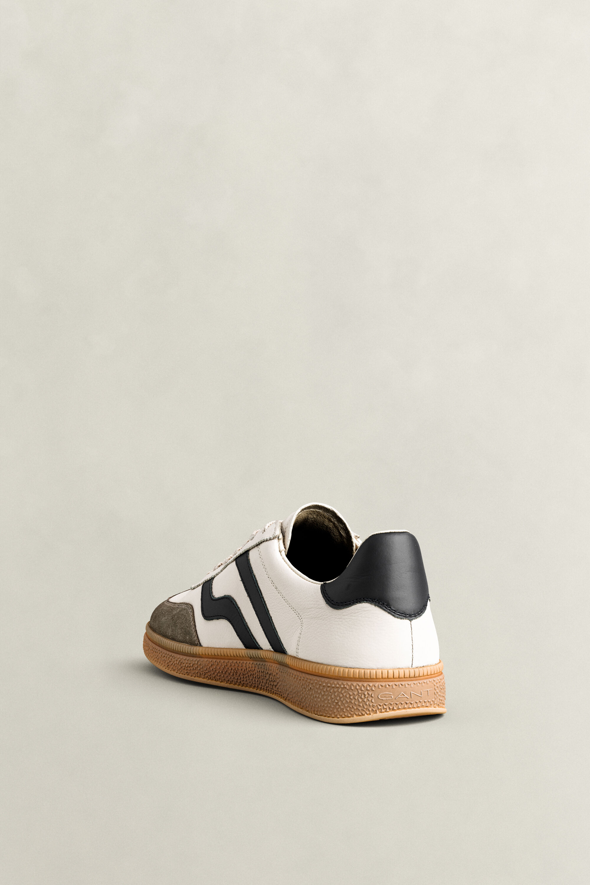 Sneakers Cuzmo in pelle e camoscio