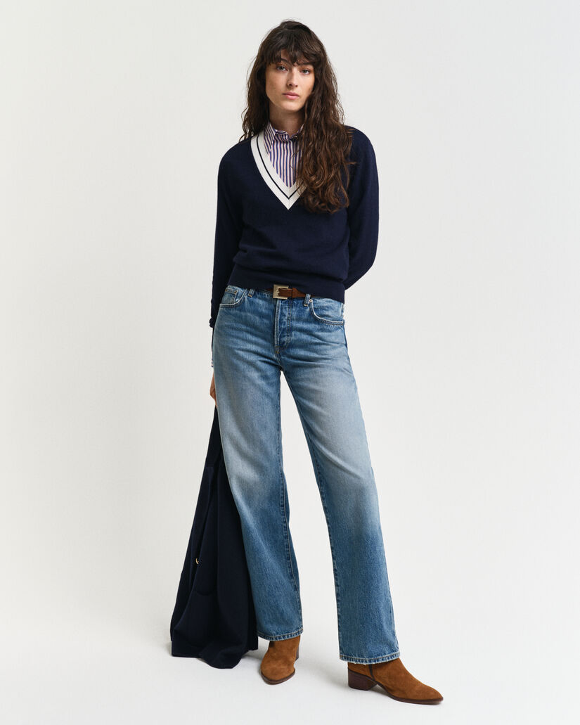 Maglia con scollo a V a contrasto