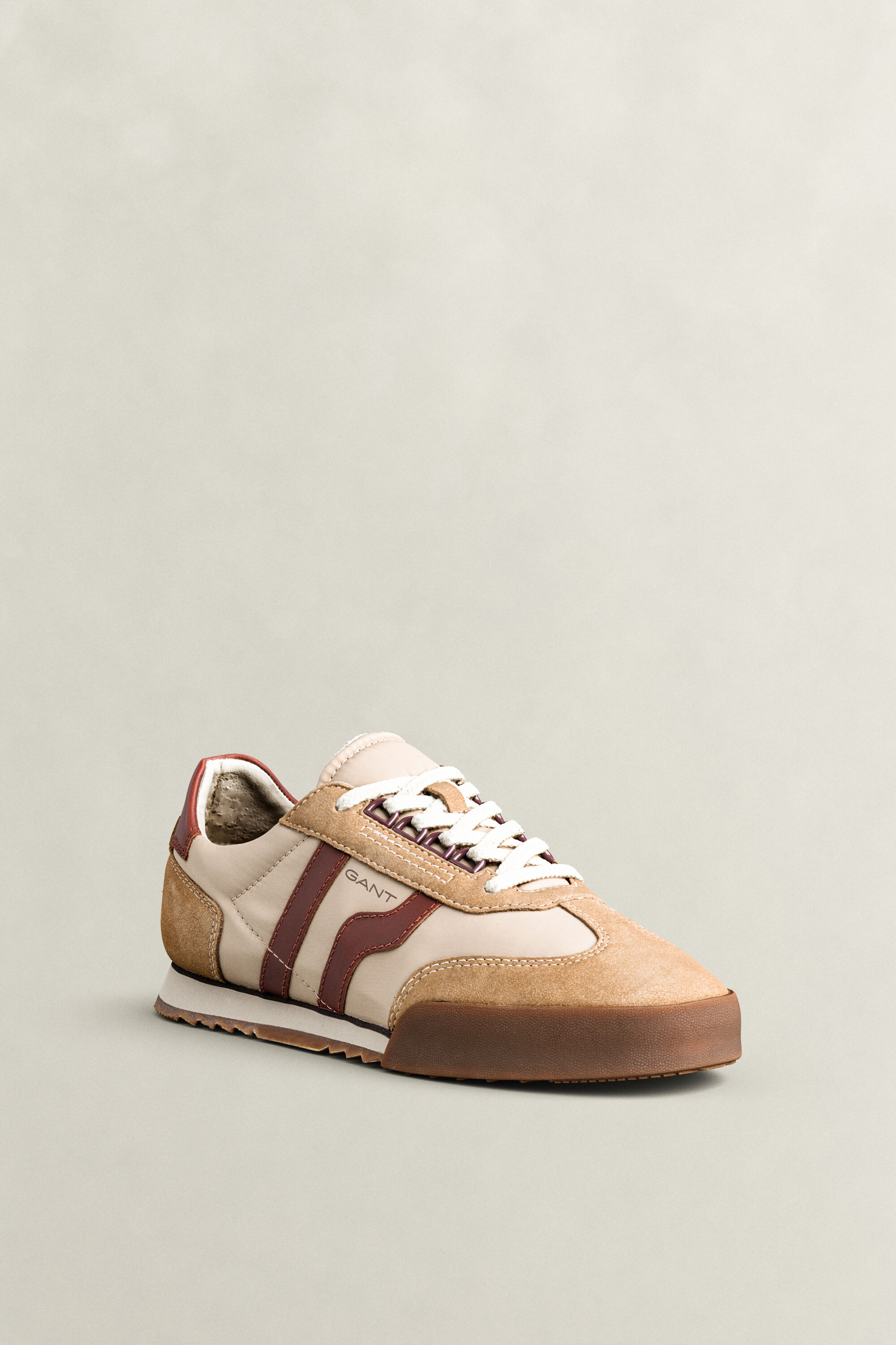 Sneakers Baylle in camoscio