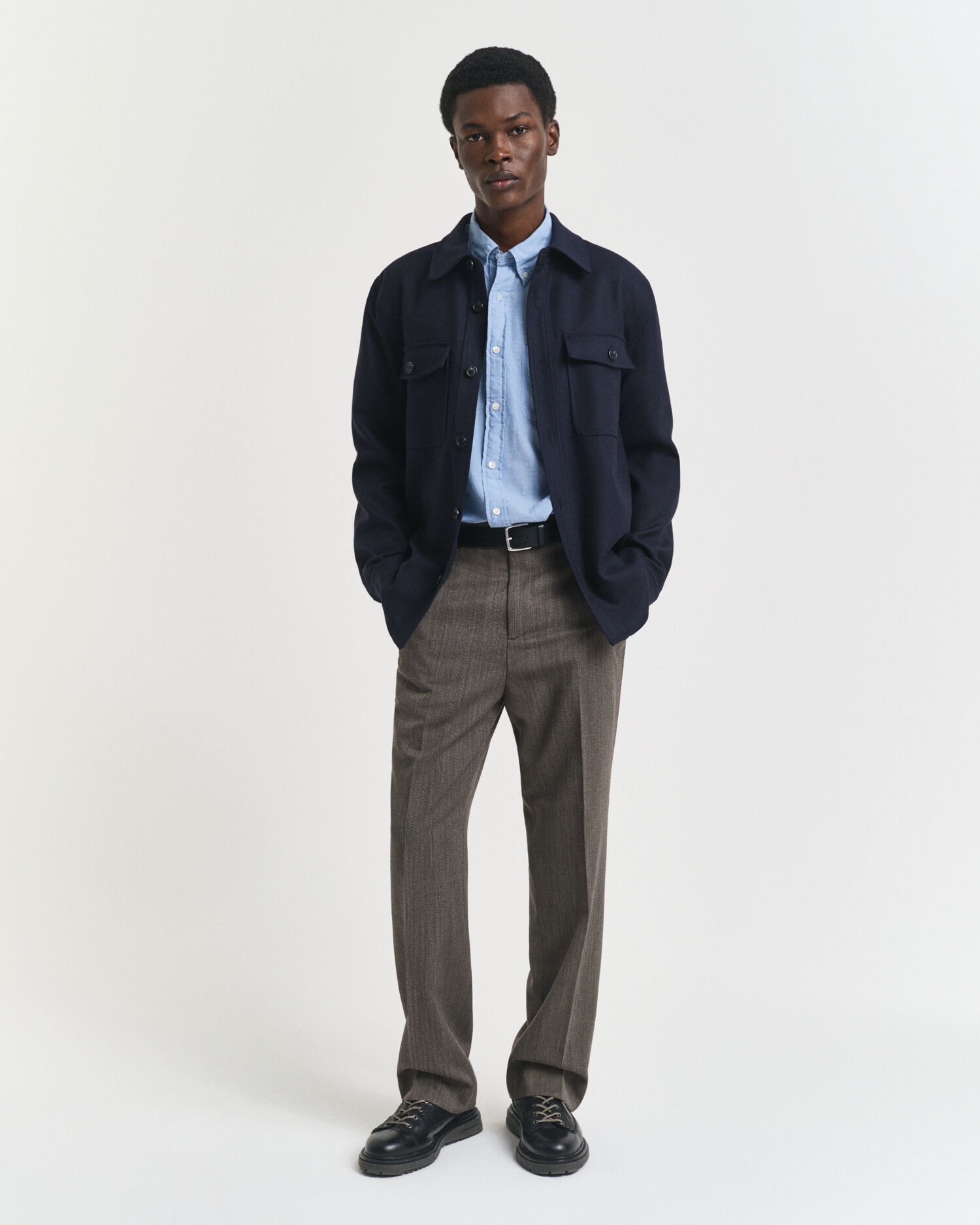 Pantaloni da abito con motivo a spina di pesce