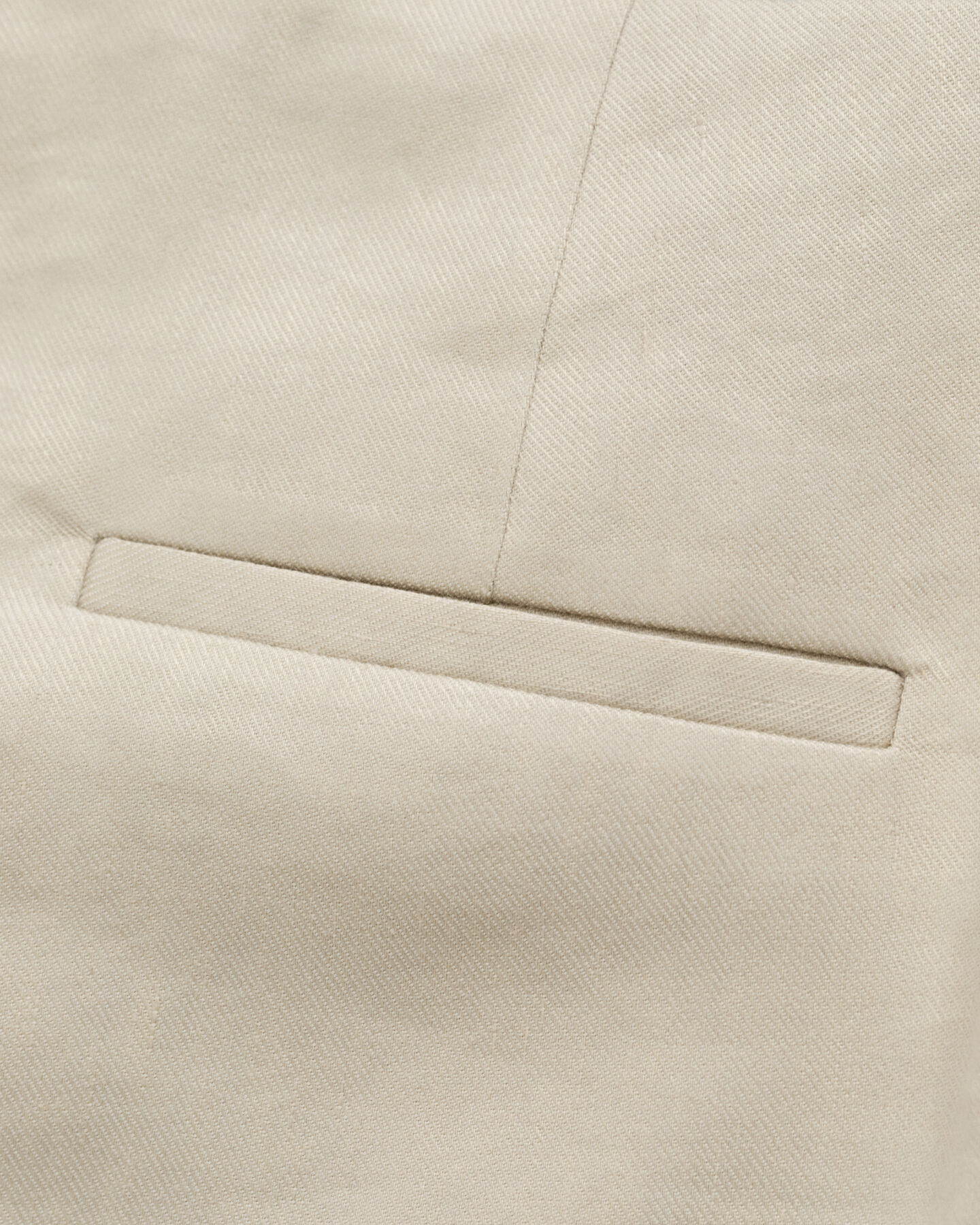 Pantaloni in lino elasticizzato sartoriali