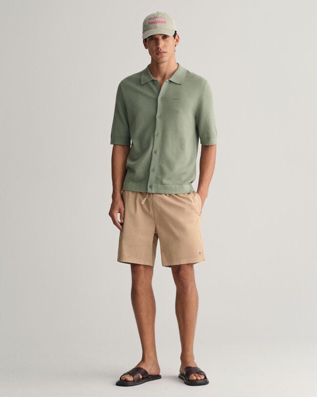 Camicia a maniche corte con lavorazione testurizzata