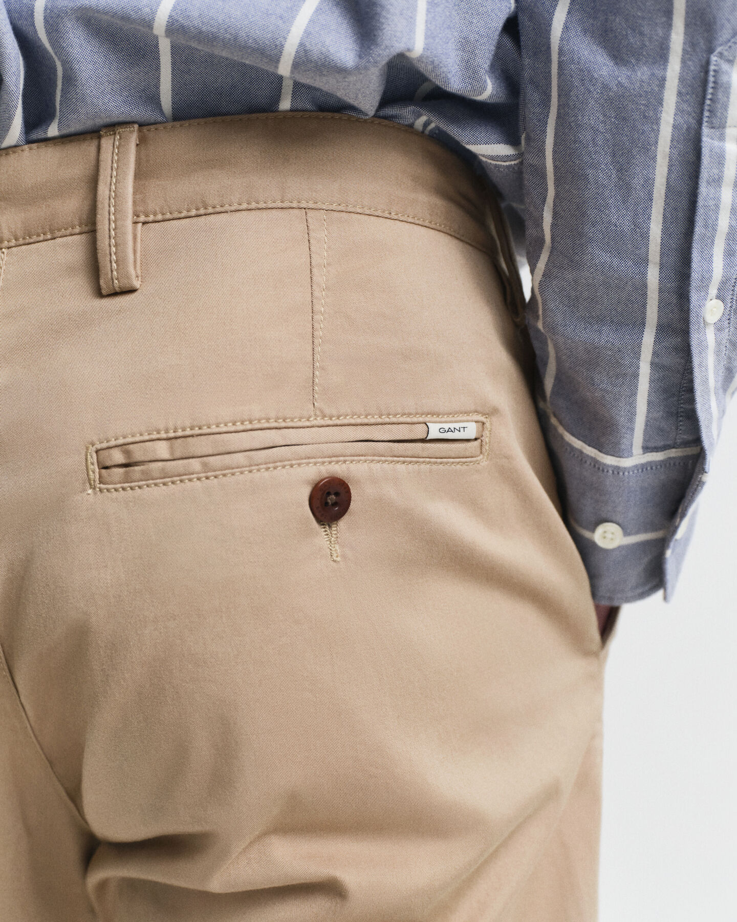 Pantaloni chino in twill regular fit