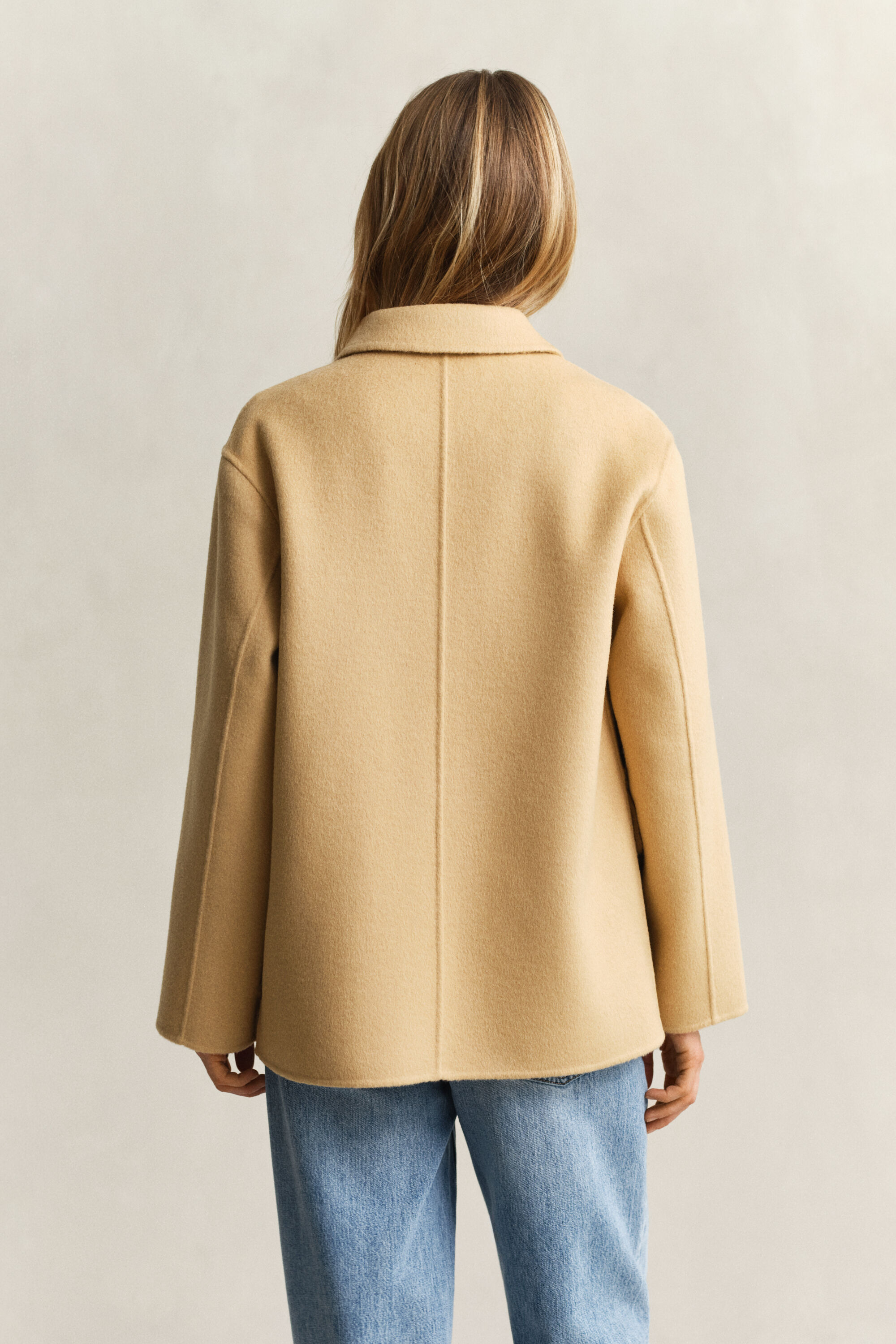 Giacca cucita a mano