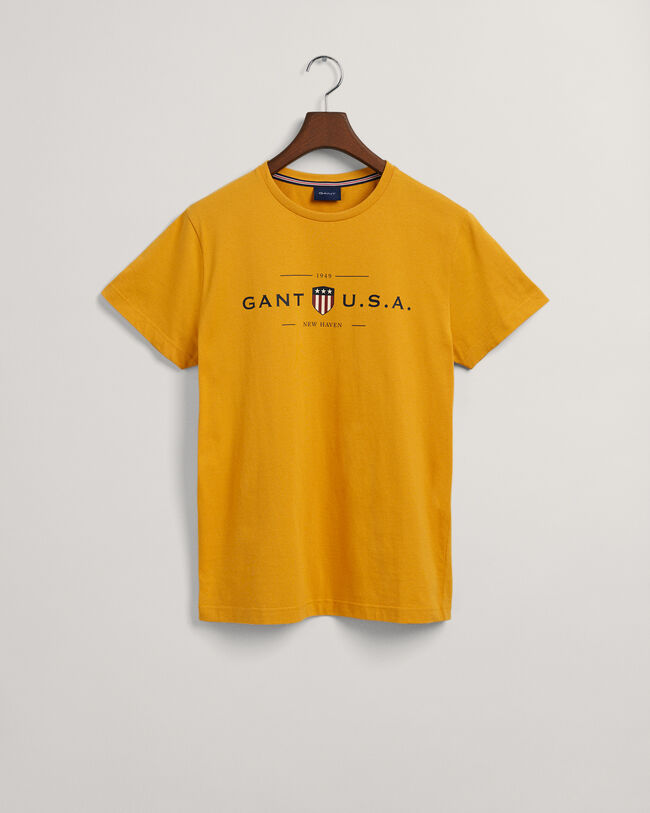 T-shirt Banner Shield