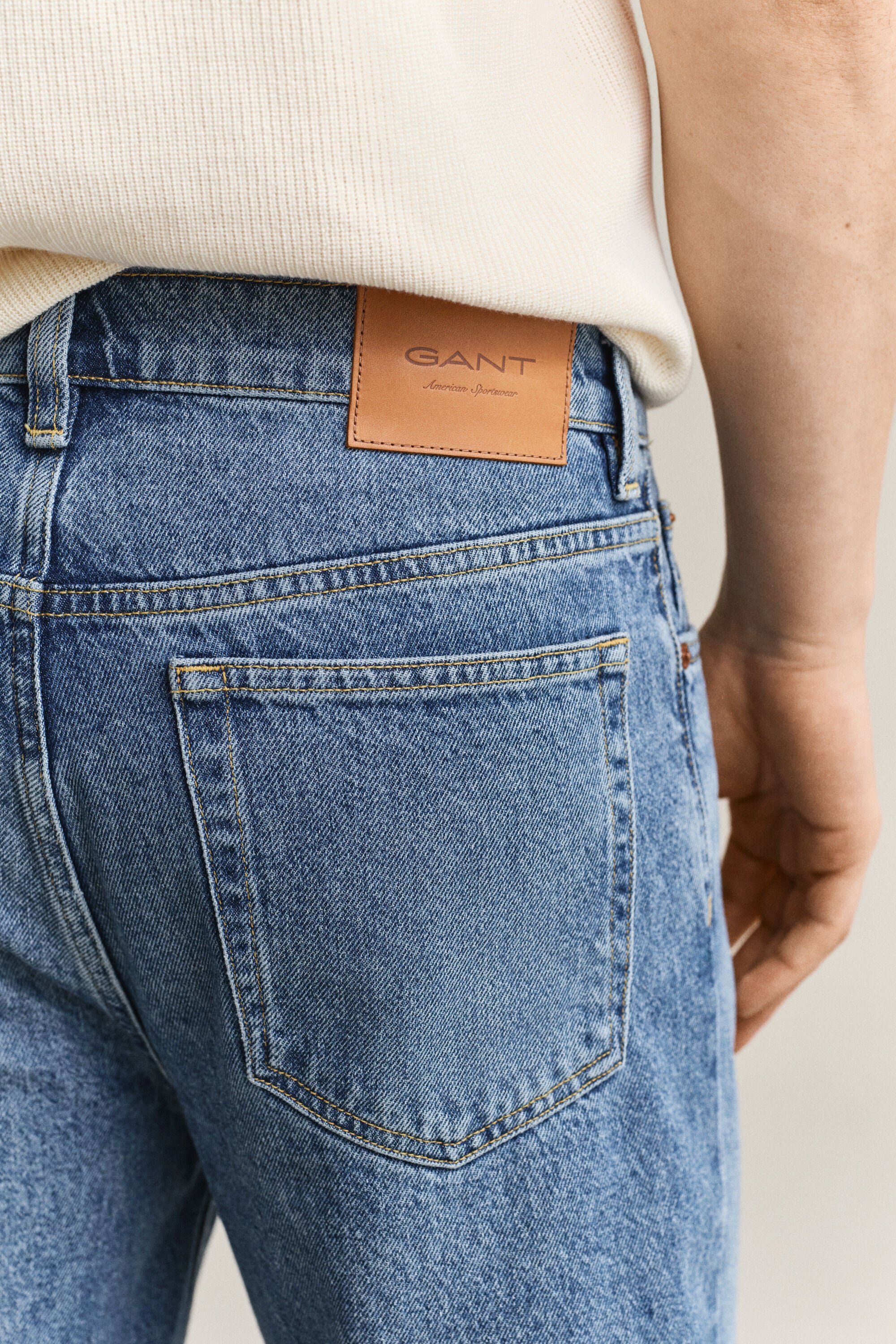 Jeans gamba dritta