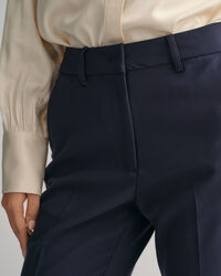 Pantaloni eleganti svasati slim fit