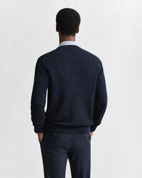 Maglia girocollo a mini trecce