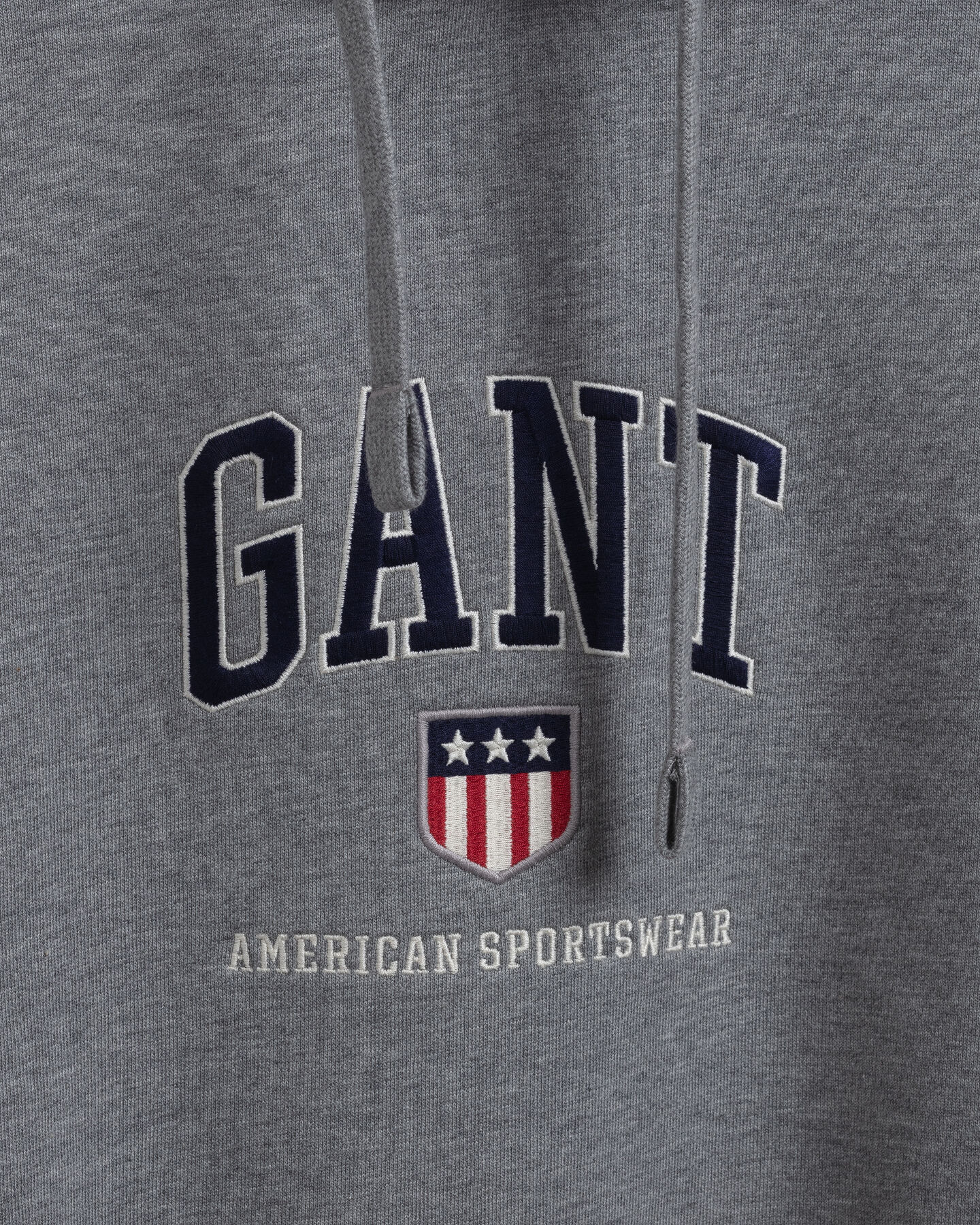 Felpa Retro Shield con cappuccio