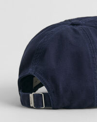 Cappellino Archive Shield tono su tono