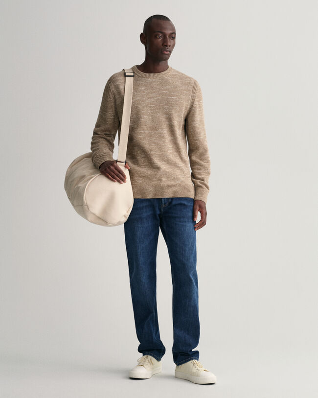 Maglia girocollo con filato ritorto