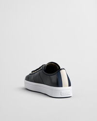 Sneakers Avino in pelle verniciata naplack