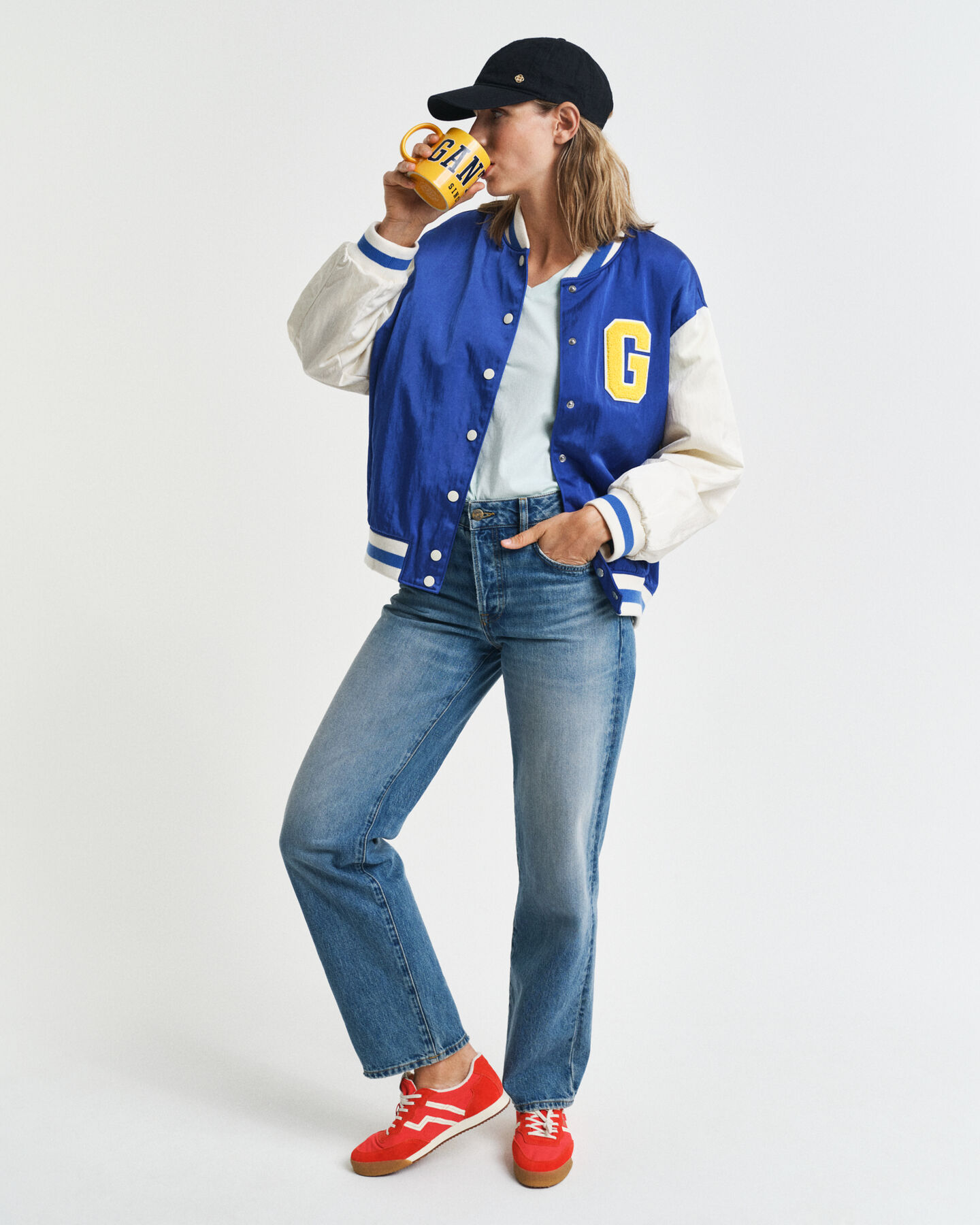 T-shirt Sunfaded con scollo a V