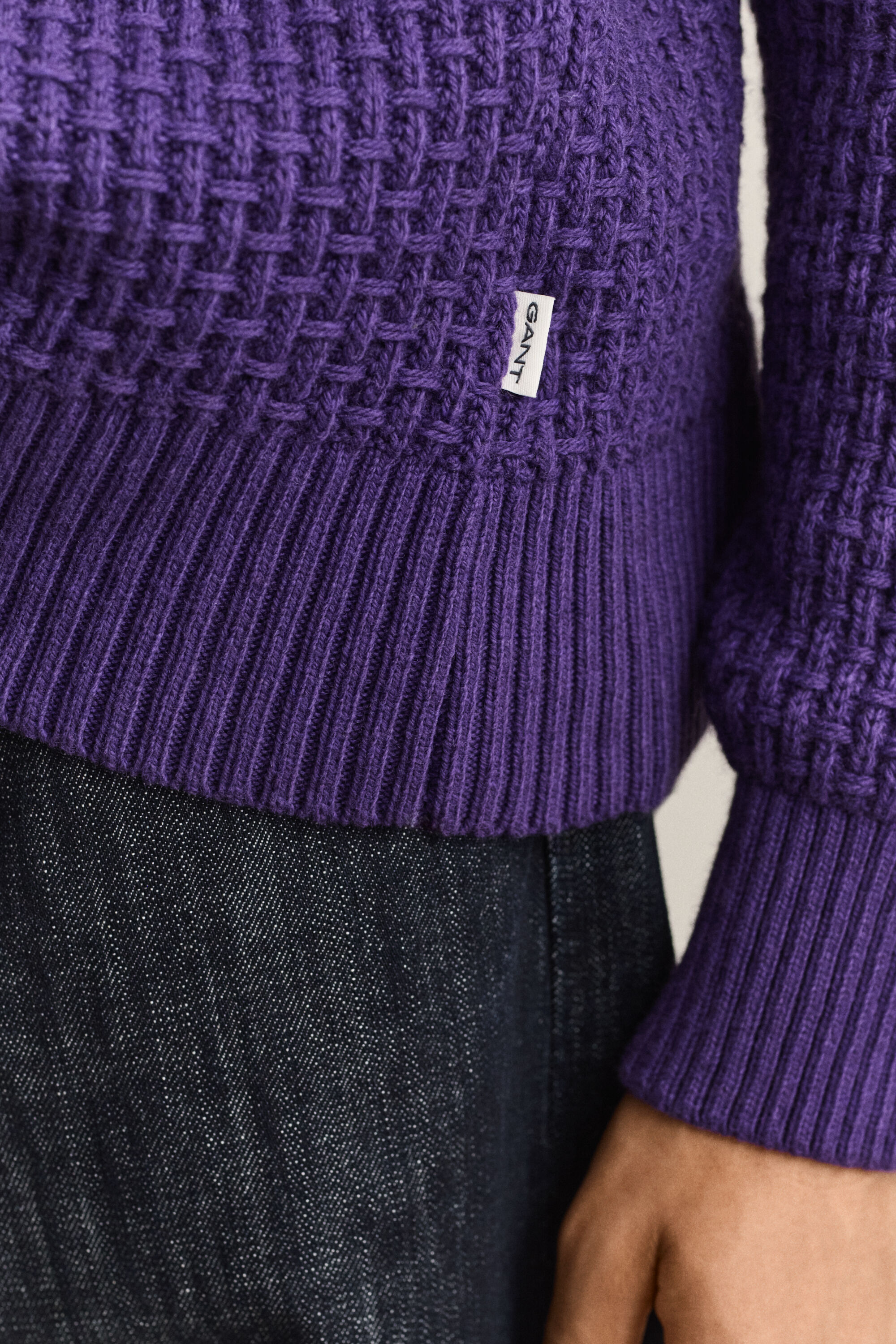 Maglia a collo alto in lana e cotone testurizzata