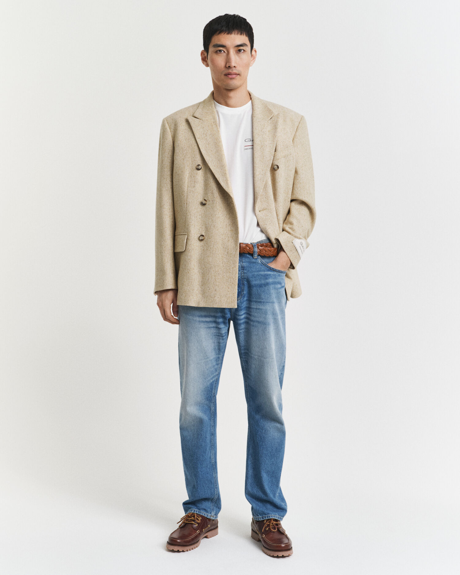 T-shirt Archive Shield ricamata