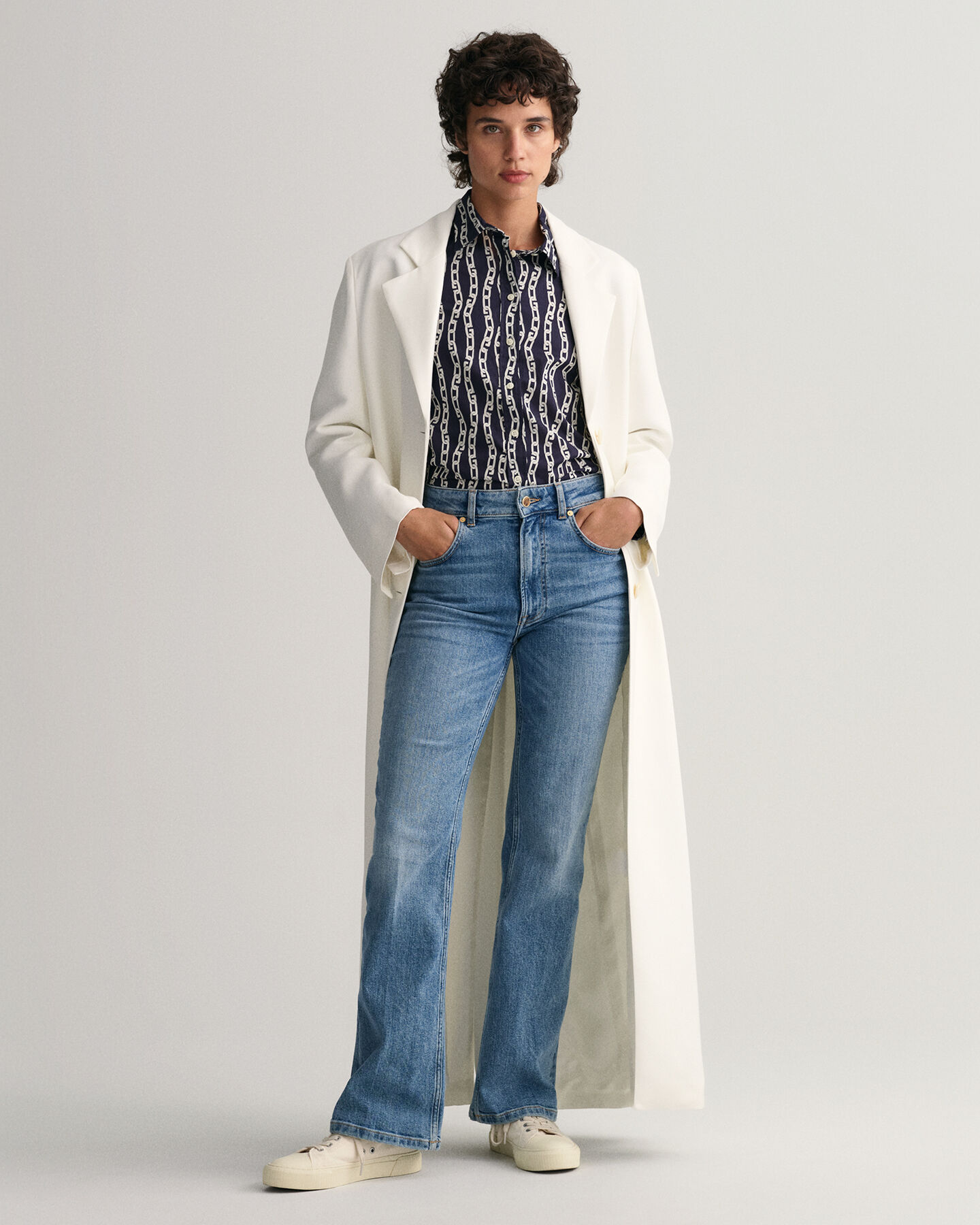 Camicia in voile di cotone con stampa a catena regular fit