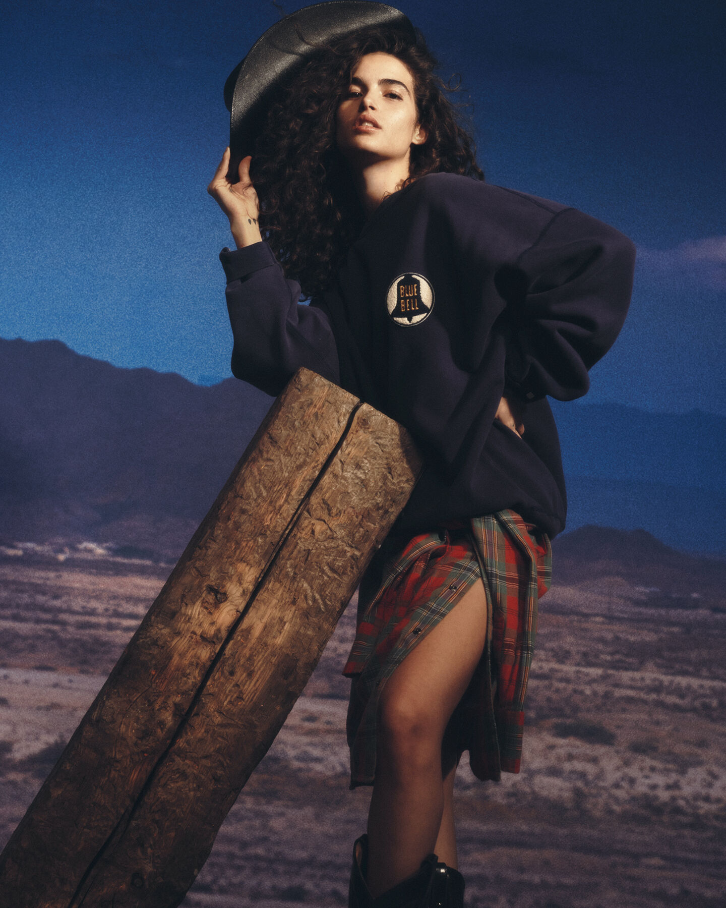 Felpa Wrangler x GANT con stemma