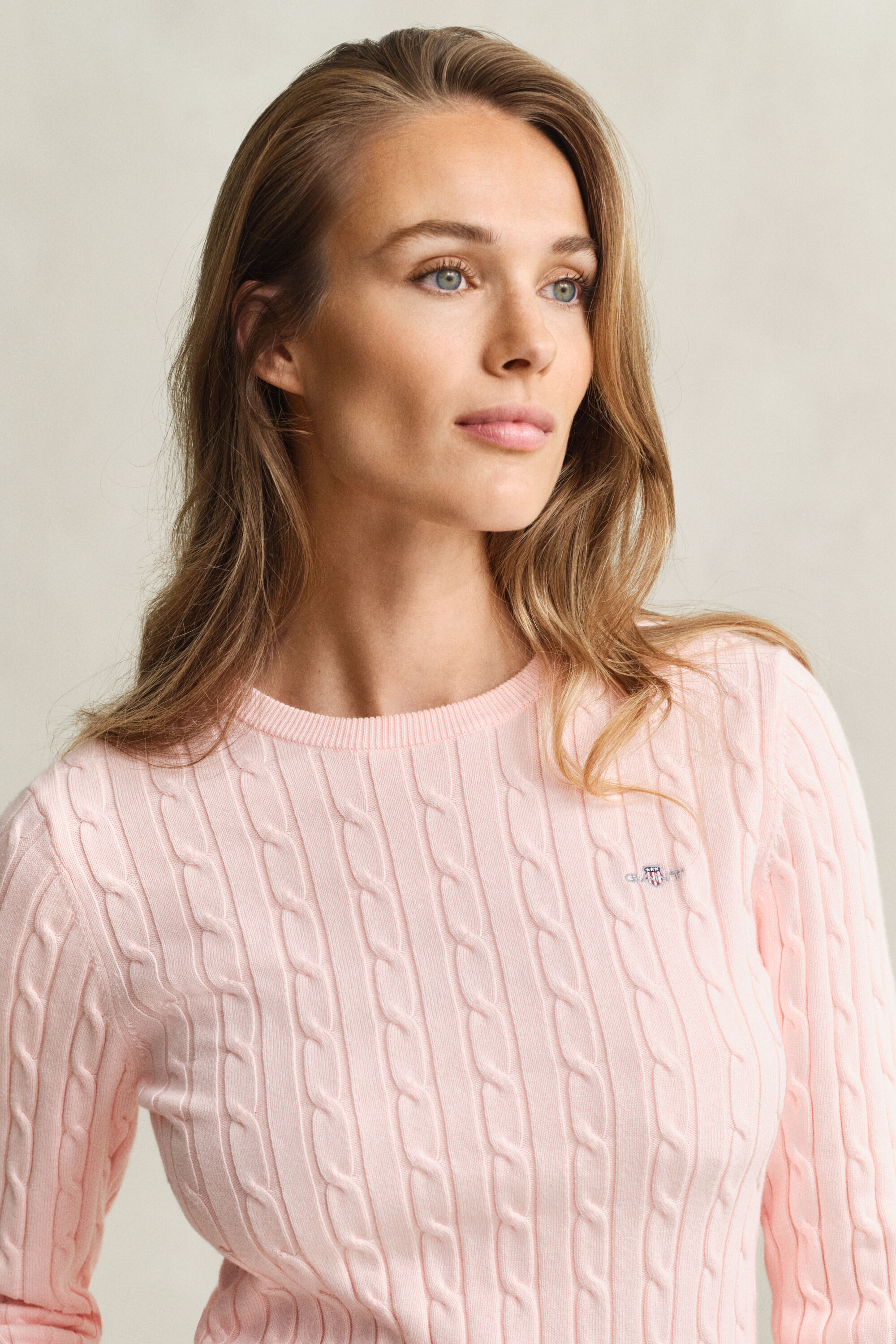 Maglia girocollo a trecce