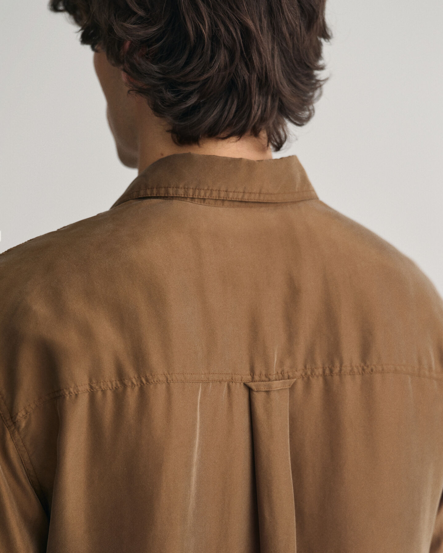 Camicia in seta relaxed fit