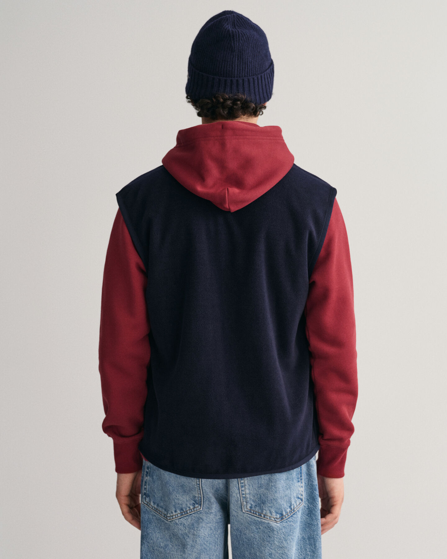 Piumino smanicato in pile