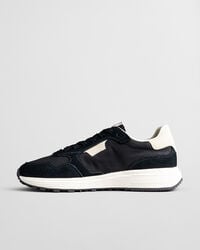 Sneakers Beywin in camoscio e nylon