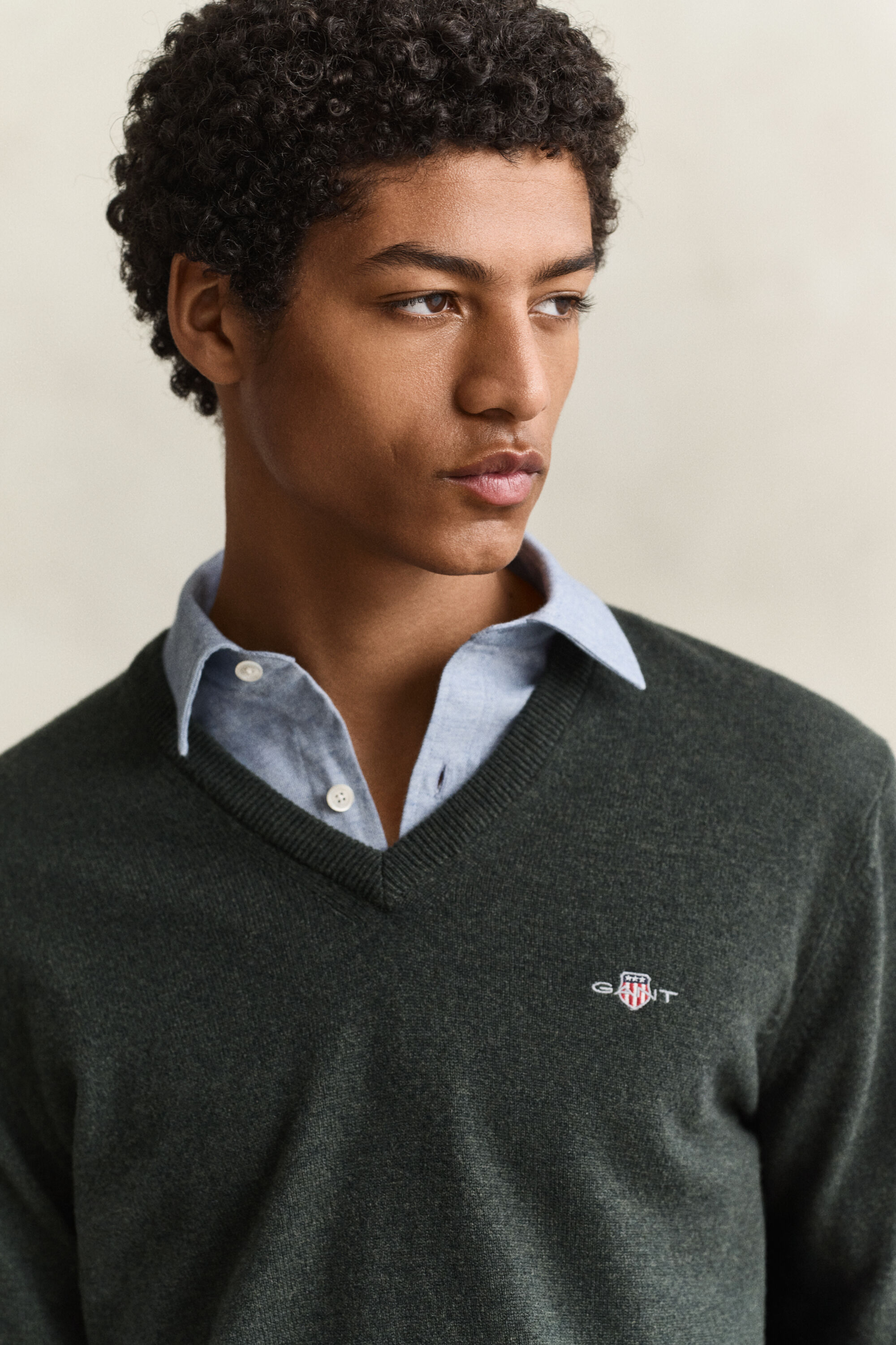 Maglia con scollo a V in lana d’agnello