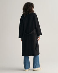 Cappotto con cintura e cuciture a mano